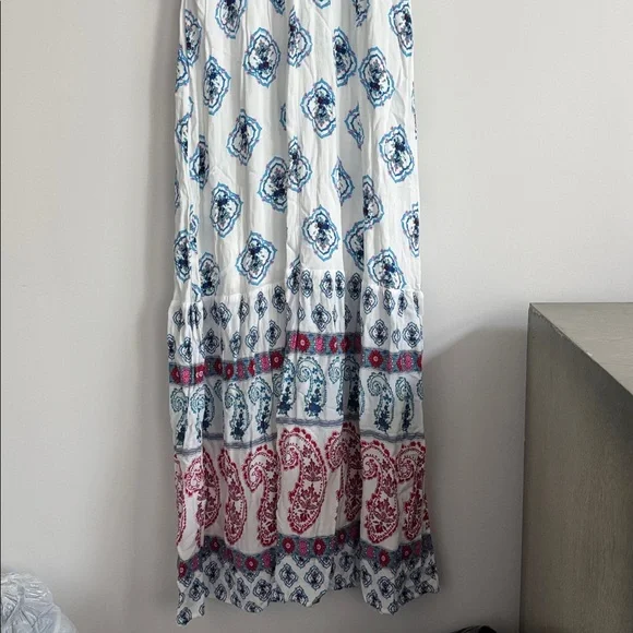 Maurices White and Blue Maxi Dress Size M - Picture 7 of 8